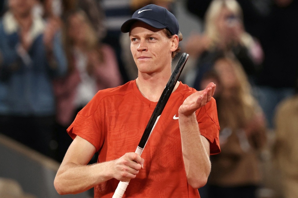 也放大了那 也放大了那