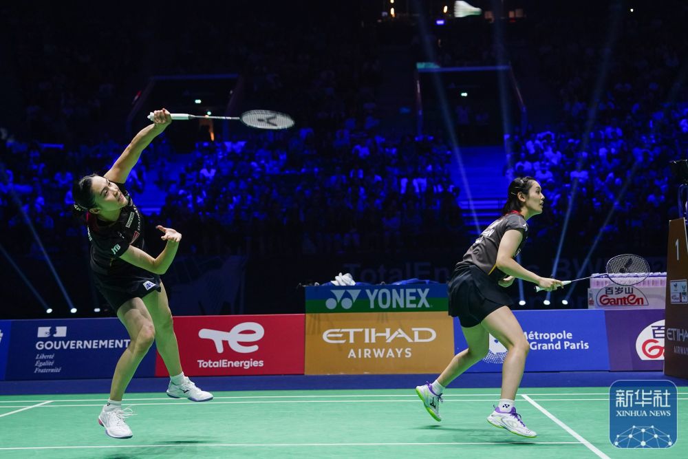 通过犀利的 通过犀利的