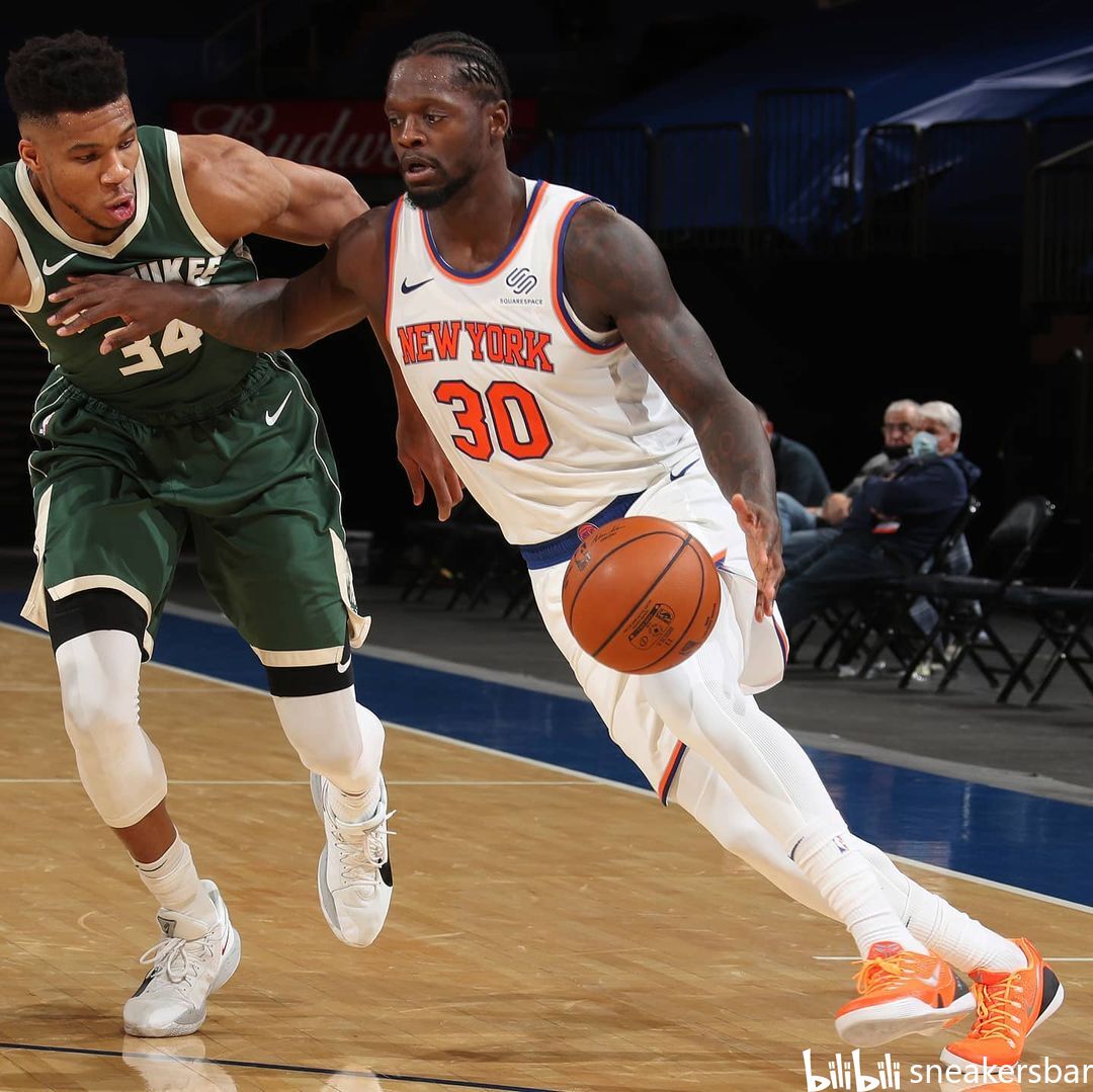 队在下半赛 队在下半赛