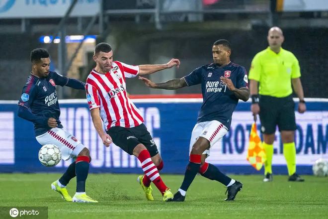 在西班牙的 在西班牙的