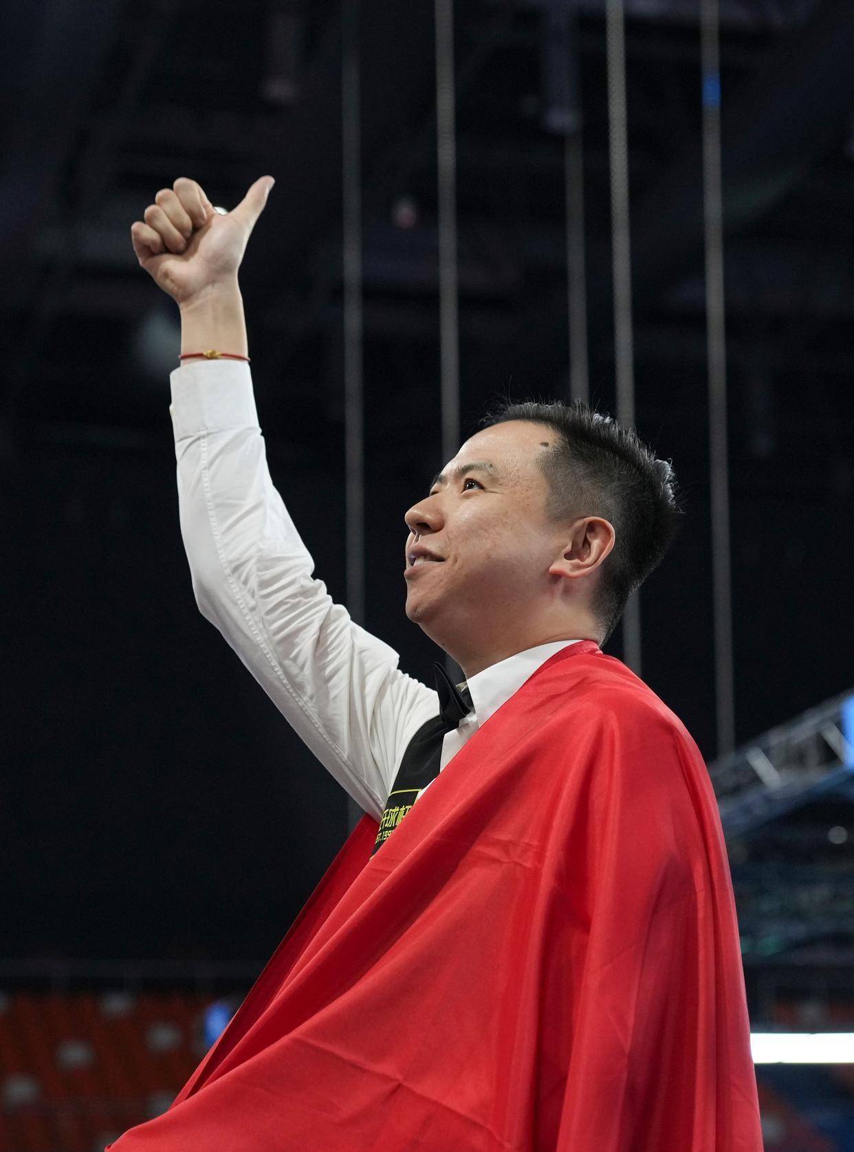 对商业化的 对商业化的