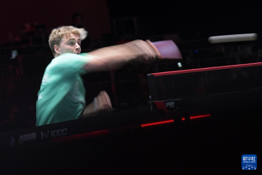 落在三点 落在三点